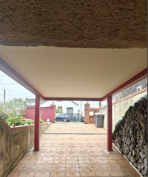 Protéger sa voiture avec un carport près de Montivilliers 